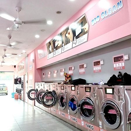 Azfa Duplex Suite At De Centrum Putrajaya Bangi Free Wifi Kajang Eksteriør billede