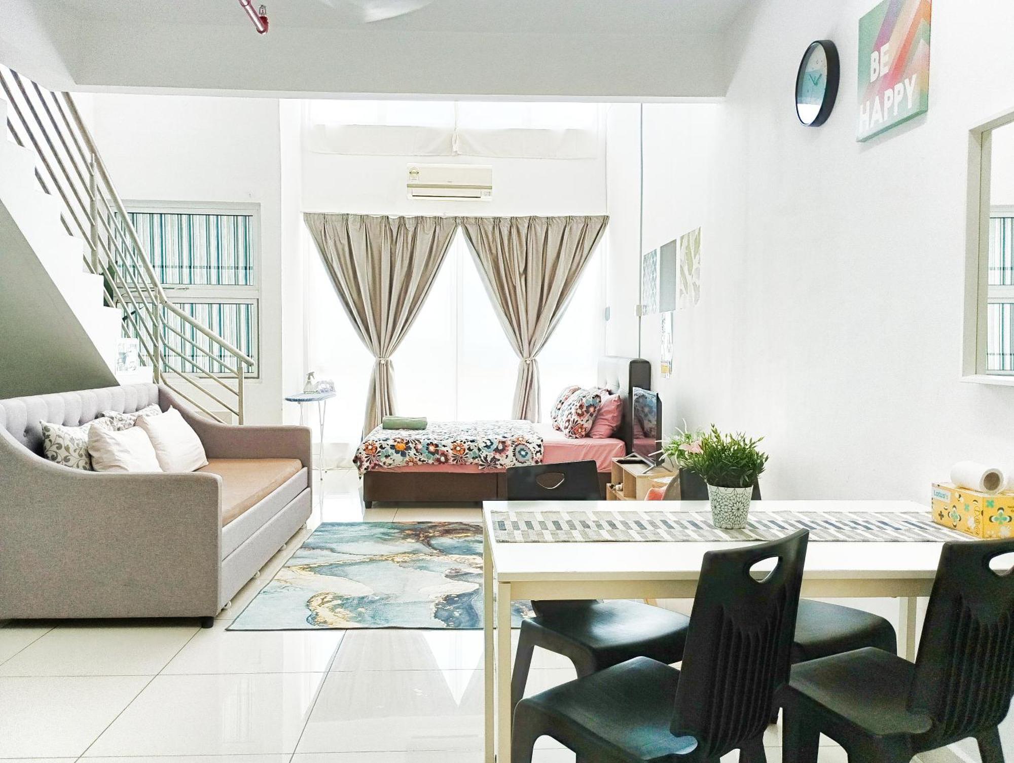 Azfa Duplex Suite At De Centrum Putrajaya Bangi Free Wifi Kajang Eksteriør billede